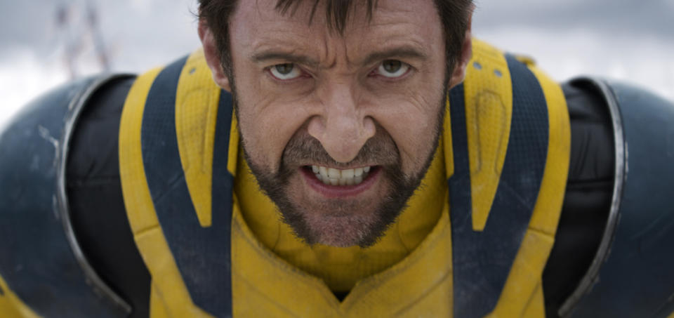En esta imagen proporcionada por 20th Century Studios/Marvel Studios, Hugh Jackman como Wolverine/Logan en una escena de "Deadpool & Wolverine". (20th Century Studios/Marvel Studios vía AP)