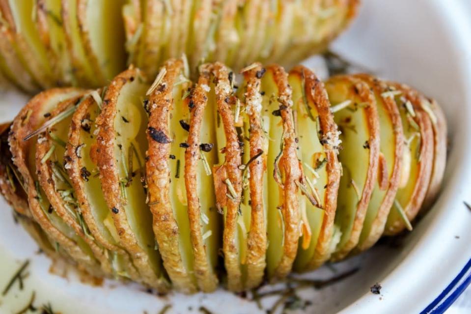 A New Cut for an Old Spud: ‘Hasselback’ Potatoes