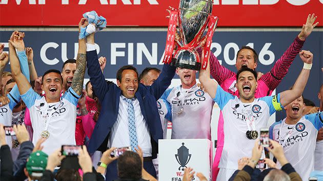 Fornaroli (far right) lifts the FFA Cup. Image: Getty