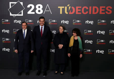 Spanish Prime Minister and Socialist Workers' Party (PSOE) candidate Pedro Sanchez arrives to attend a televised debate ahead of general elections in Pozuelo de Alarcon, outside Madrid, Spain, April 22, 2019. REUTERS/Sergio Perez