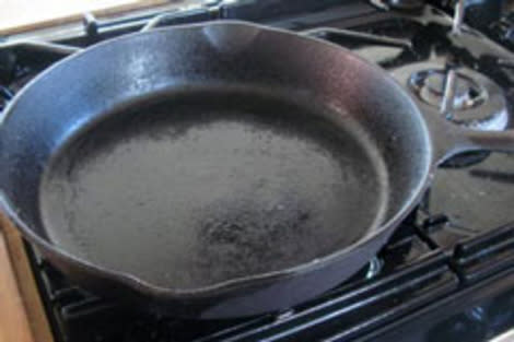 Cast-iron skillet: After restoration