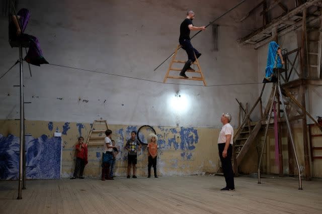 Tightrope tradition teeters on verge of extinction in Russia's Dagestan