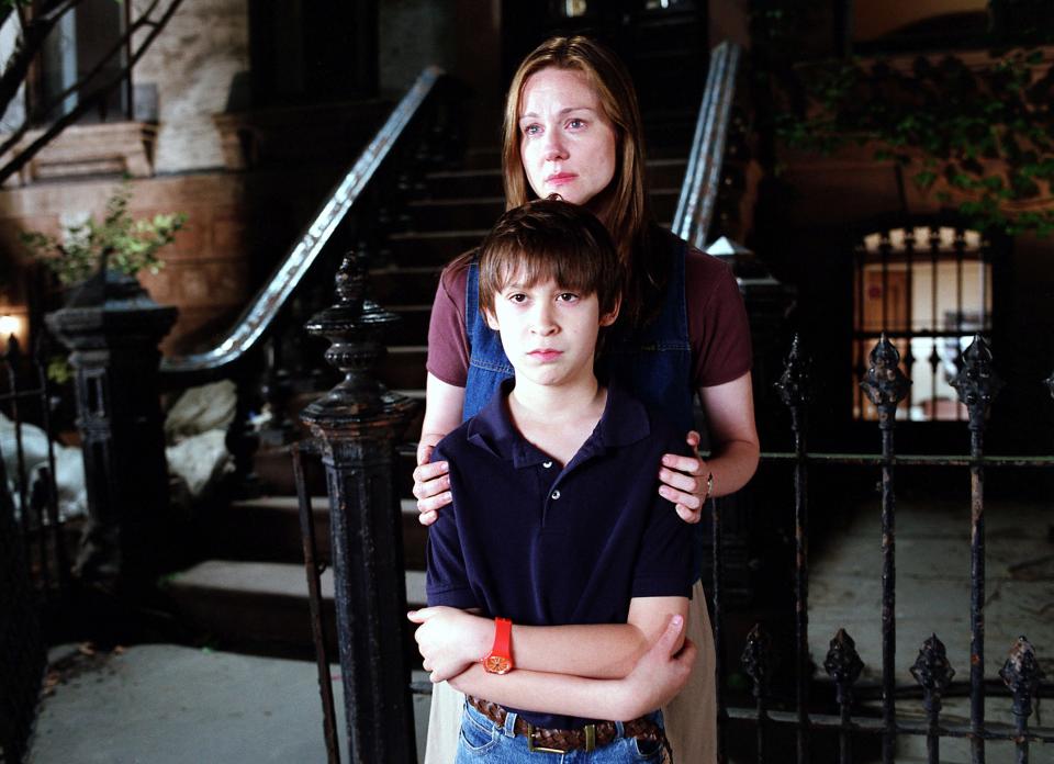 Laura Linney and Owen Kline in The Squid and the Whale.