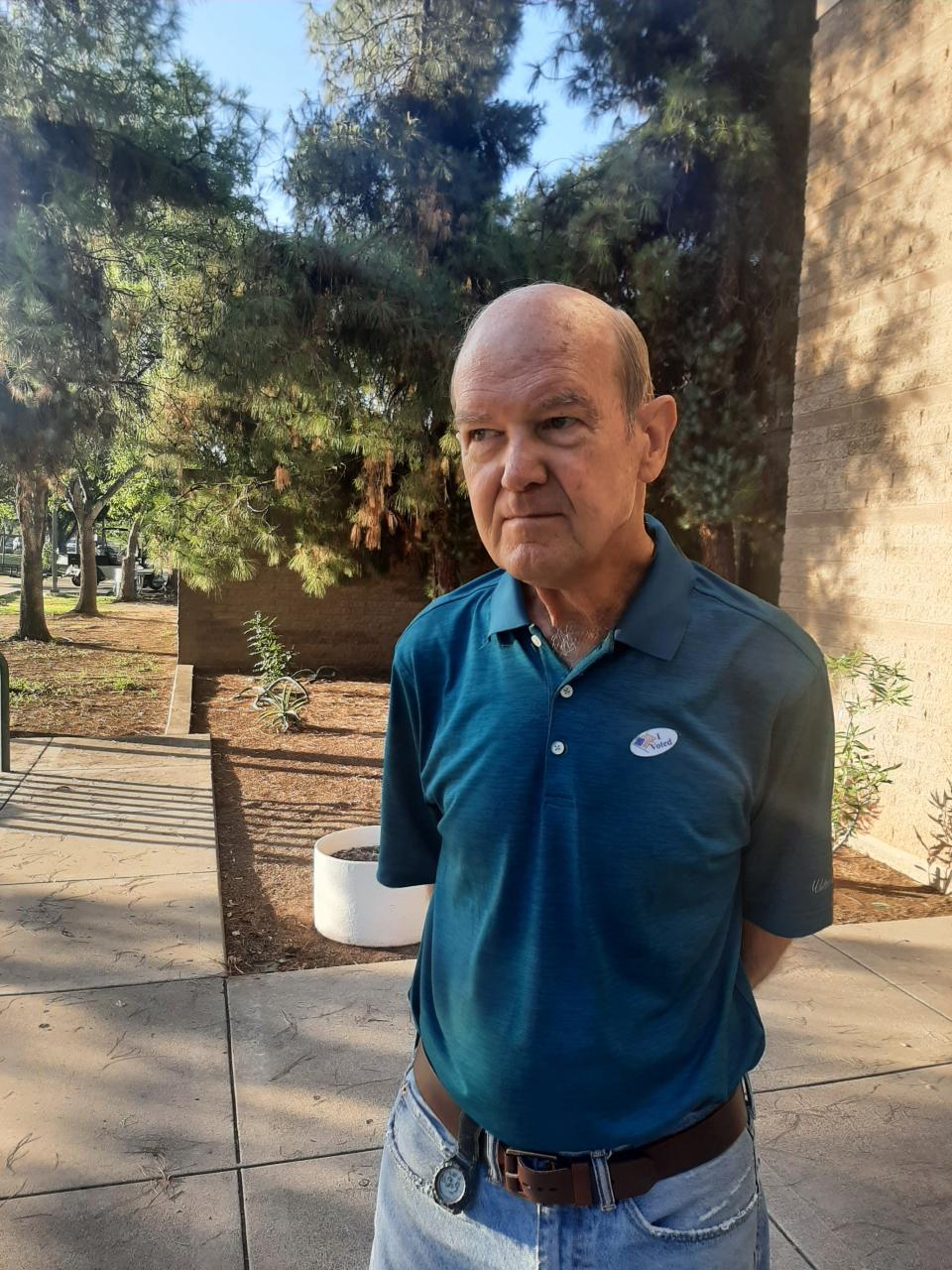 Kenneth M. Fulcher, a Tucson Electric Power retiree, said the most important votes on this election’s ballot was for U.S. Senator and governor. The main issue for him this election is the economy, he said.