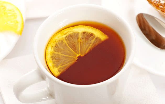 The woman complained she payed around $4 for hot water and a slice of lemon. Photo: Thinkstock