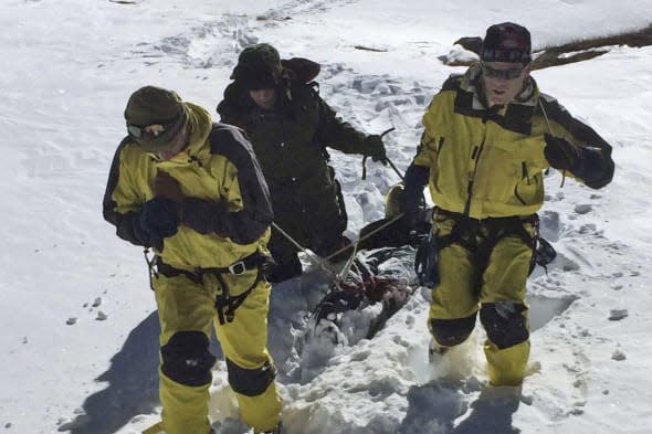 Nepal Avalanche search for trekkers called off