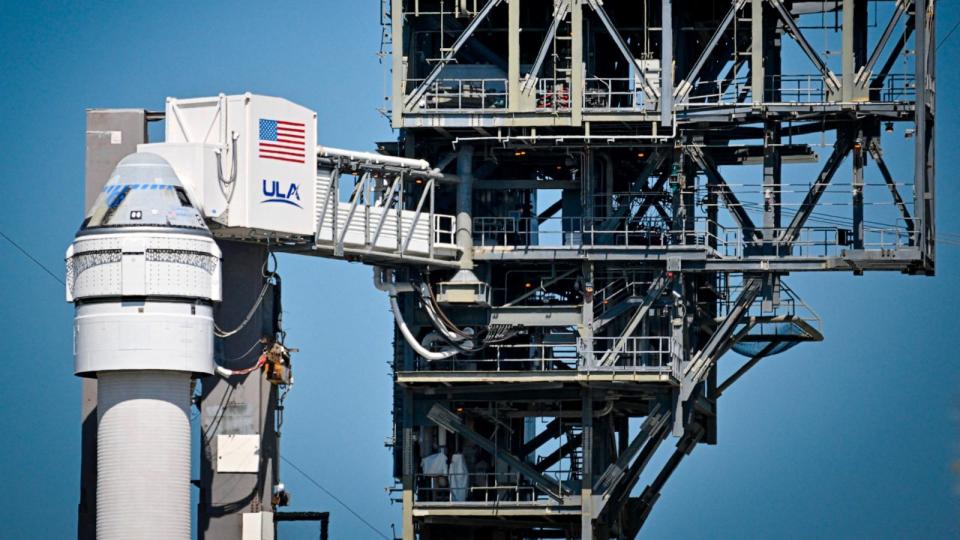 PHOTO: The United Launch Alliance (ULA) Atlas V rocket with Boeing's CST-100 Starliner spacecraft sits to Space Launch Complex 41 at Cape Canaveral Space Force Station Kennedy Space Center in Florida, on May 31, 2024.  (Miguel J. Rodriguez Carrillo/AFP via Getty Images)