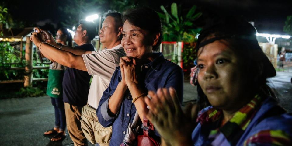 Thailand cave rescue onlookers