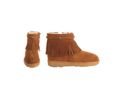 Fringe boots