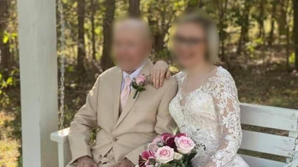 19-year-old bride marries 89-year-old dementia patient