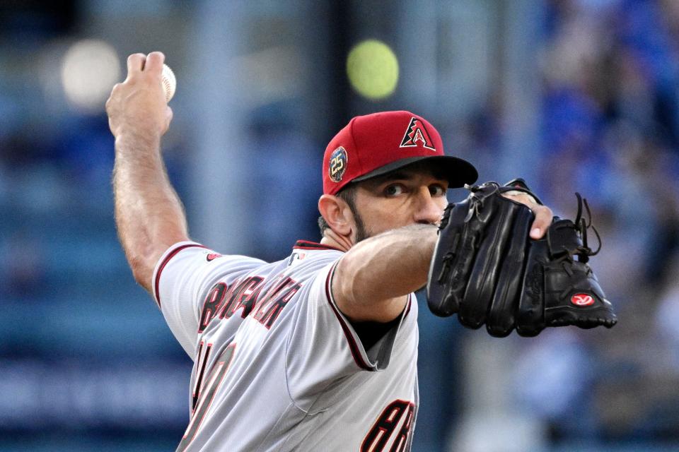 Diamondbacks starter Madison Bumgarner pitches during the first inning of Arizona's game Saturday at Dodger Stadium.