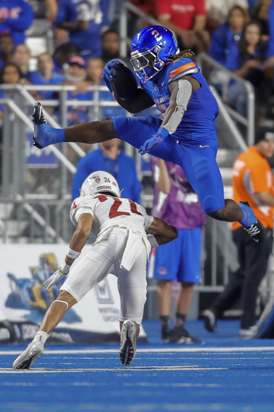 Ashton Jeanty runs for 259 yards and 4 TDs, No. 25 Boise State beats