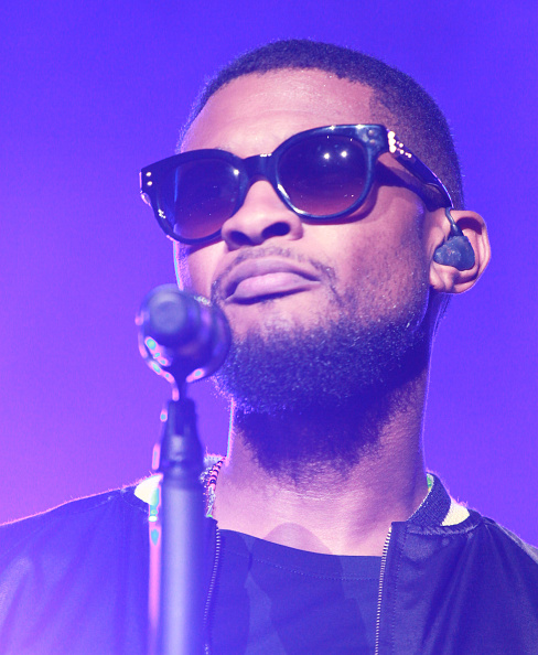 Usher también invirtió en MasterClass y es uno de los miembros fundadores de Tidal. Él también es responsable por descubrir a Bieber.