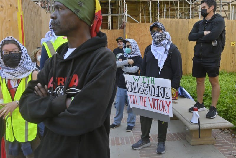 A pro-Palestinian encampment is seen on Sunday cordoned off by stanchions on the UCLA campus. Things had turned violent over the weekend when pro-Israeli activists held a rally of their own in proximity of the encampment. Photo by Jim Ruymen/UPI
