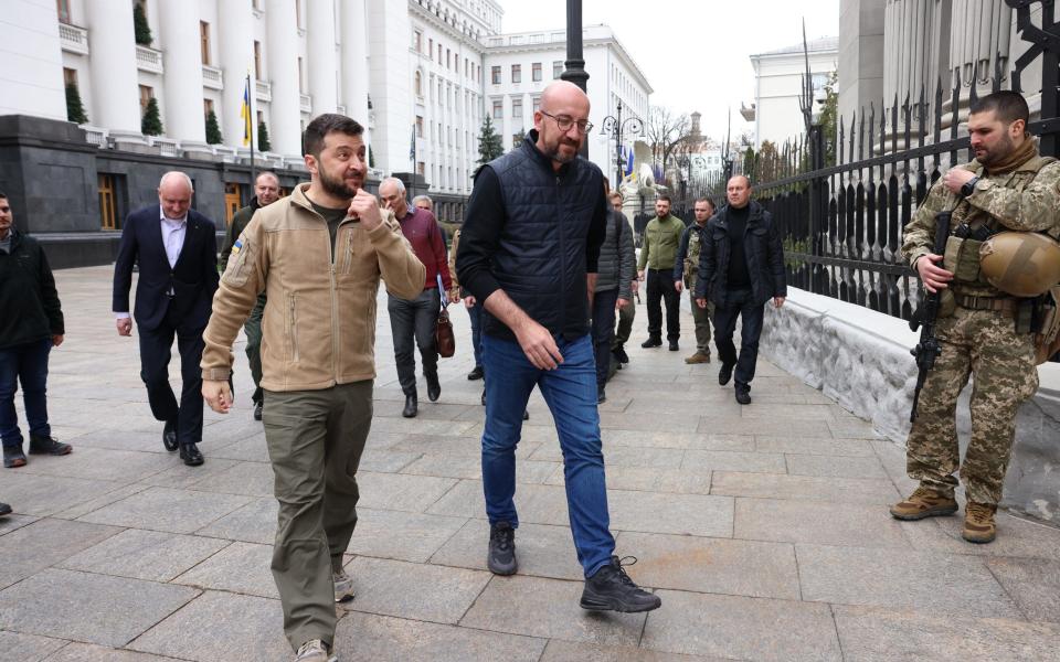 Charles Michel walks with Volodymyr Zelensky in Kyiv - European Council/Anadolu Agency