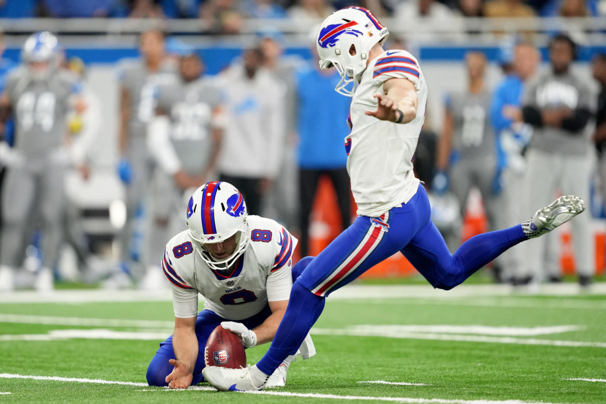 Buffalo Bills thankful for crowd, victory at Ford Field