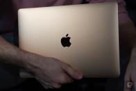 When Apple released the newest version of the MacBook Air back in October,Engadget editor-in-chief Dana Wollman was torn in her review