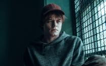 Dank der Debütstaffel von "Stranger Things" konnte sich Charlie Heaton für die Hauptrolle im Thriller "Shut In" mit Co-Star Naomi Watts empfehlen. Außerdem wurde der Brite ins X-Men-Universum berufen, wo er sich 2020 im Finale der Filmreihe, "The New Mutants", in einer der Hauptrollen über die Kinoleinwand kämpfte. (Bild: The Walt Disney Company (Germany))