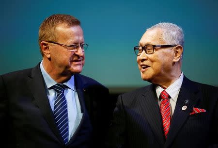 John Coates (L), International Olympic Committee (IOC) Chairman of the Coordination Commission for the Tokyo 2020 Games and Japan's organising committee President Yoshiro Mori attend the unveiling ceremony of the emblem designs for the Tokyo 2020 Olympic Games and Paralympic Games in Tokyo, Japan April 25, 2016. REUTERS/Thomas Peter