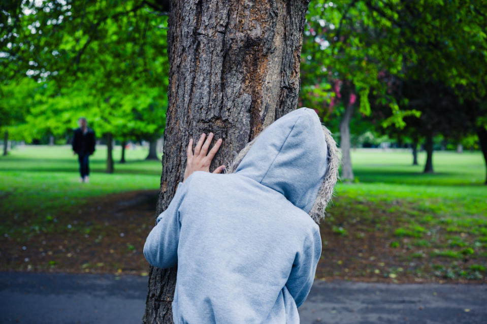 Guys are finally turning the tables on girls who steal their hoodies and it’s hilarious