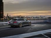 <p>2024 Audi RS6 Avant Performance</p>