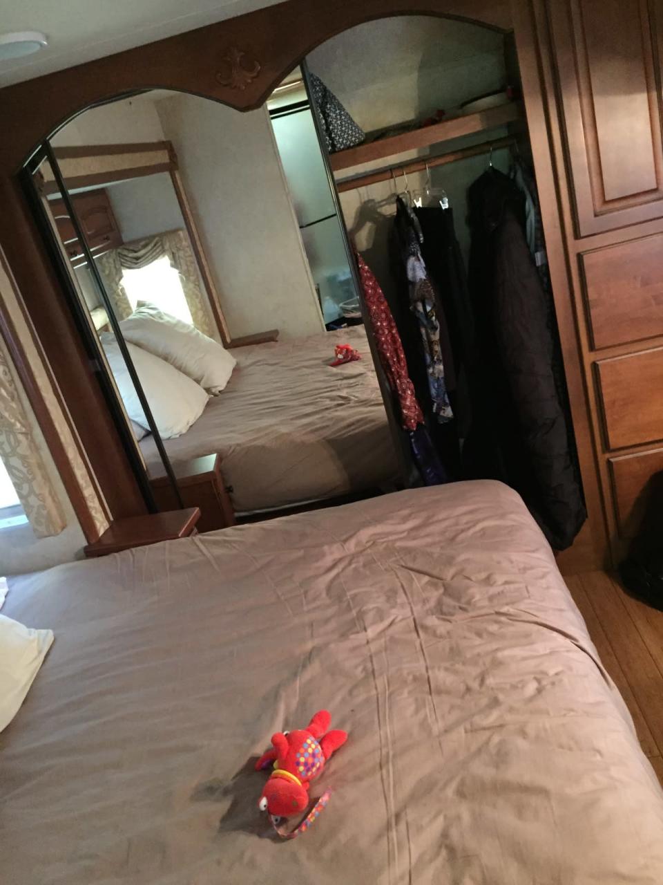<p>“This is my trailer in the morning. A baby toy with my costume hung up.”<br></p>