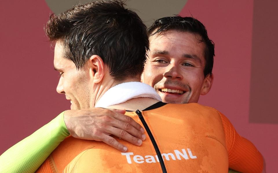 Tom Dumoulin and Primoz Roglic - SWPIX.COM