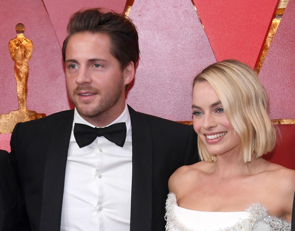 Margot Robbie y Tom Ackerley