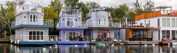 Toronto Float Homes