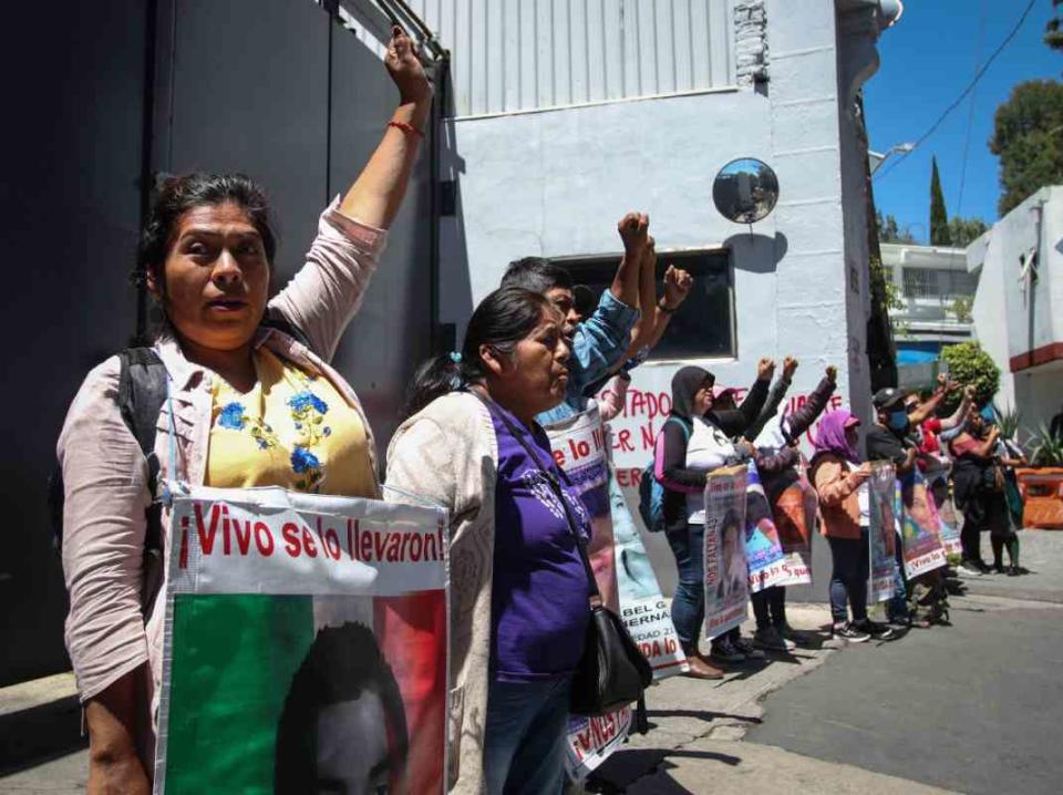 marcha ayotzinapa 2023 cdmx