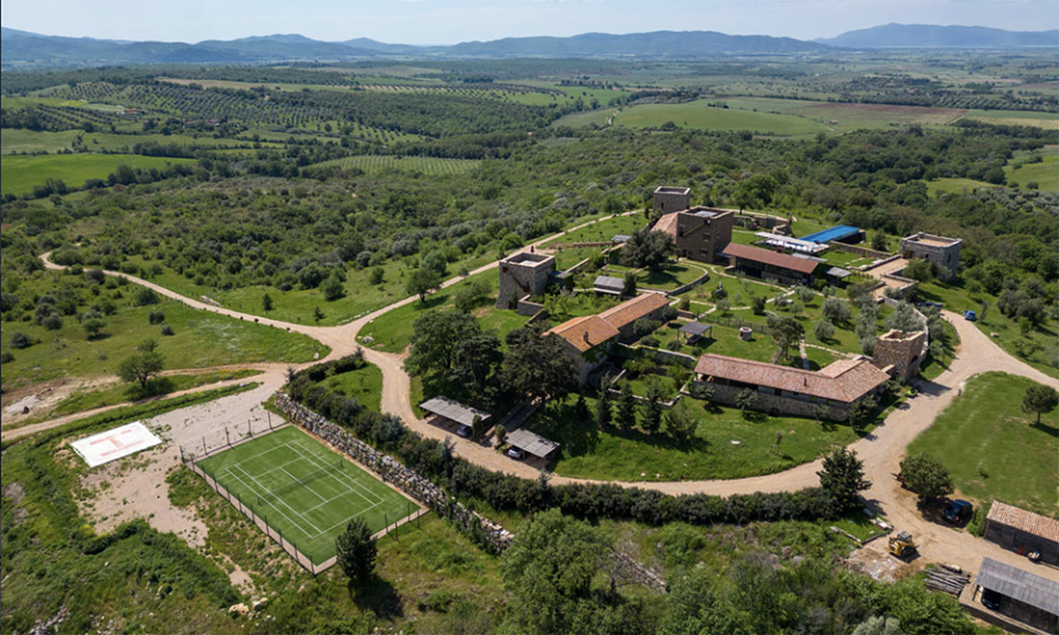 The exterior of Villa Ercole