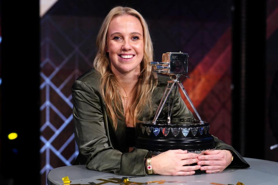 Beth Mead pictured with the BBC Sports Personality of the Year trophy (David Davies/PA) (PA Wire)