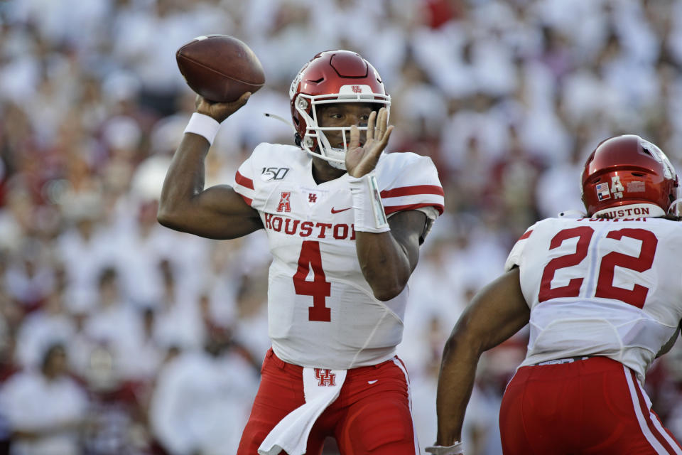 Houston quarterback D’Eriq King broke an FBS record previously held by Tim Tebow on Thursday night vs. Tulane.