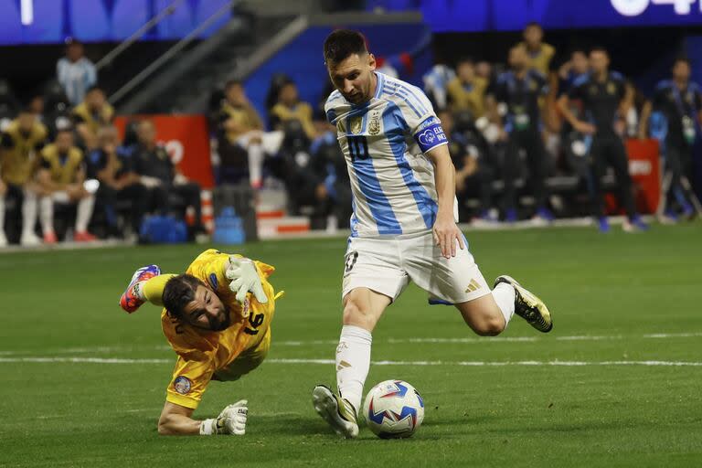 Lionel Messi tuvo varias ocasiones claras en el inicio de la Copa América, pero el gol se le negó: el capitán mostró gran nivel