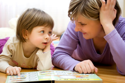 El lenguaje de los padres crea estereotipos y prejuicios en sus hijos - iStockphoto