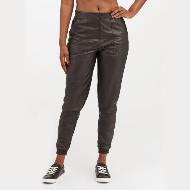 The Spanx Leather Joggers with a 4,500-Person Waitlist Just Got Restocked