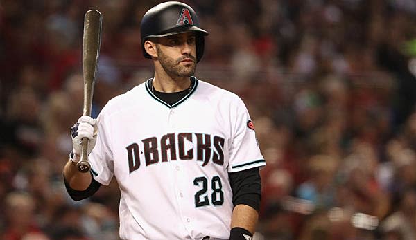 Red Sox providing no answers on status of J.D. Martinez following contract hold up. (AP)