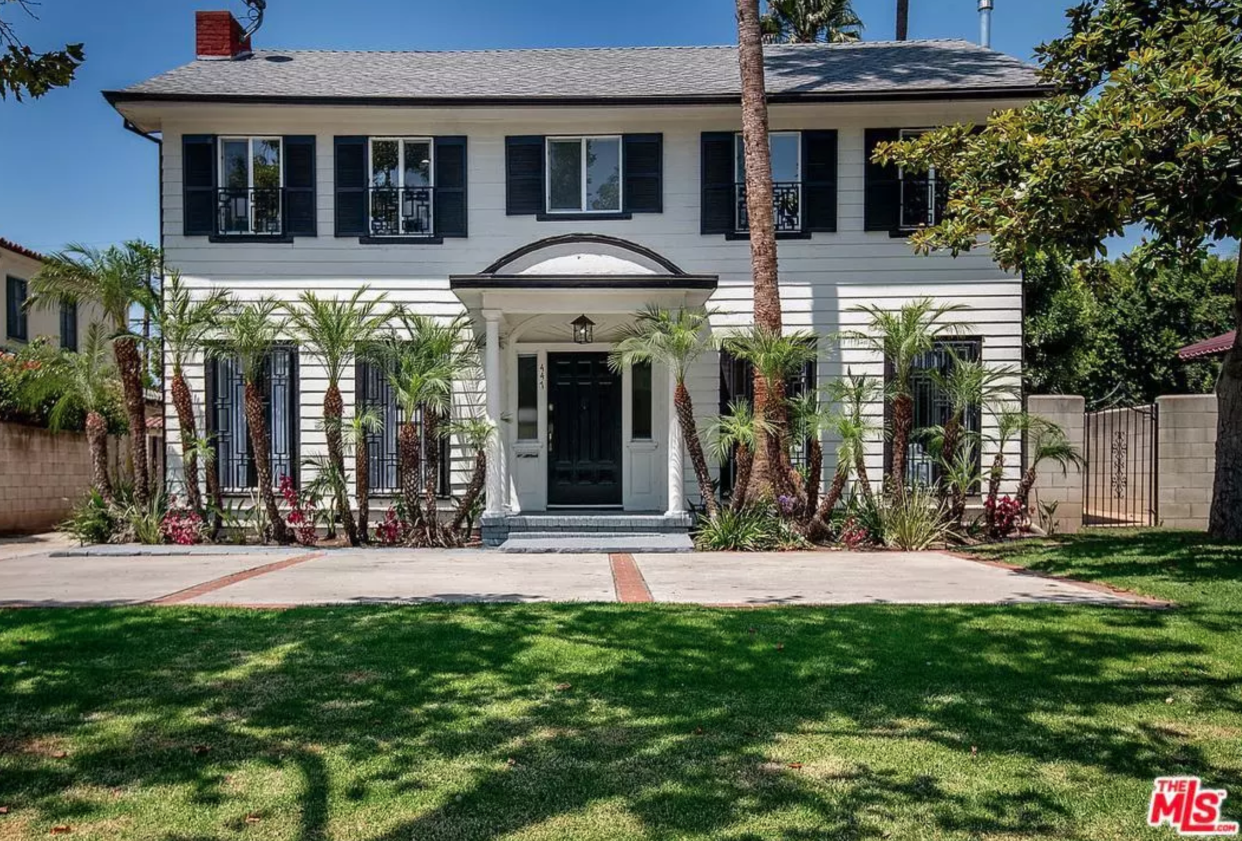 The exterior of Meghan Markle's former home. [Photo: homes.com/TheMLS.com]