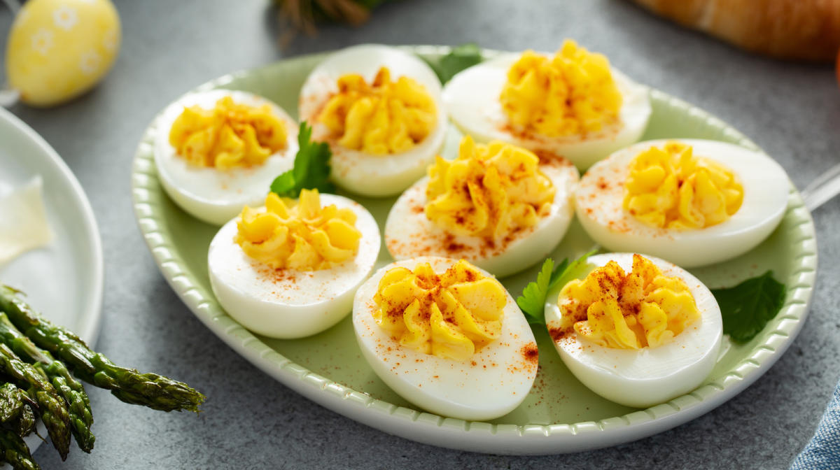 Why You Should Wait Until The Last Minute To Fill Deviled Eggs