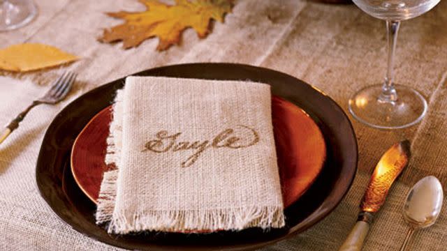 thanksgiving napkin placecard on table