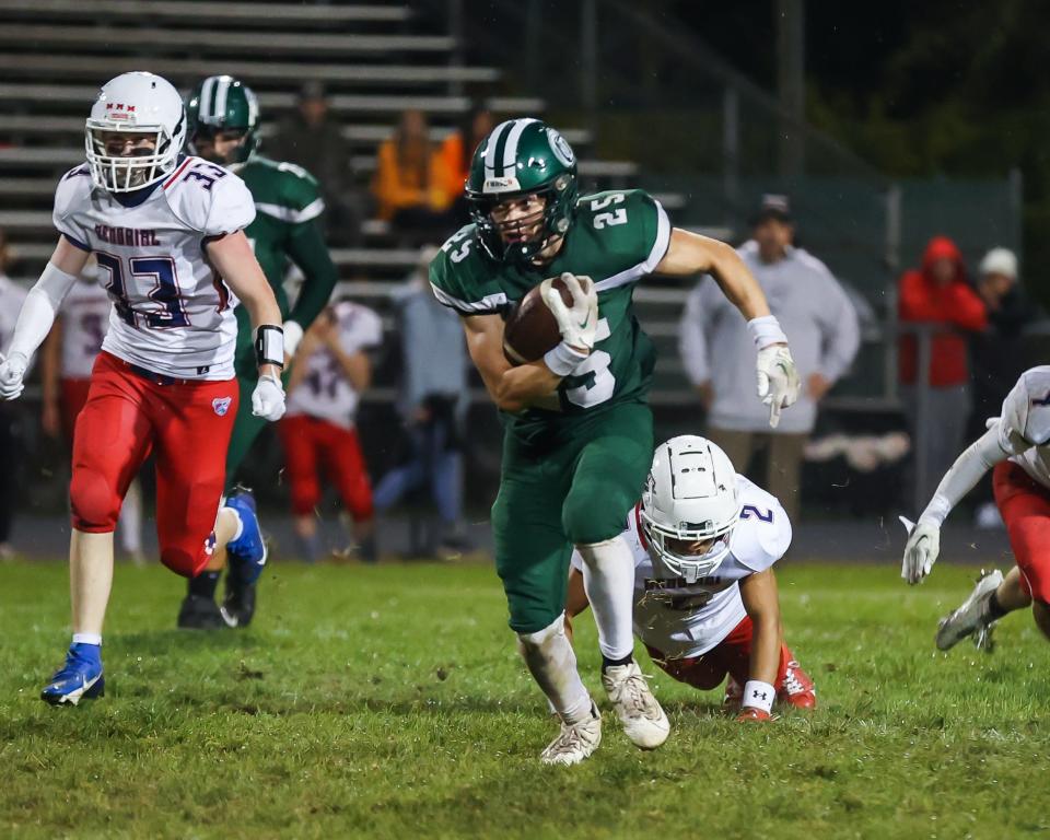 Dover's Brady McInnes, seen here against Memorial earlier this season, is one of the players Exeter head coach Bill Ball looks to contain in Friday's Division I game.