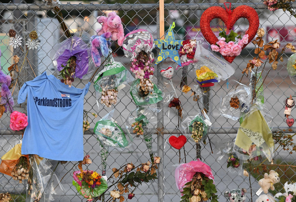 Those who lived through horrific tragedies may deal with mental health effects long after the event. One the potential issues is survivor's guilt. (Photo: The Washington Post via Getty Images)