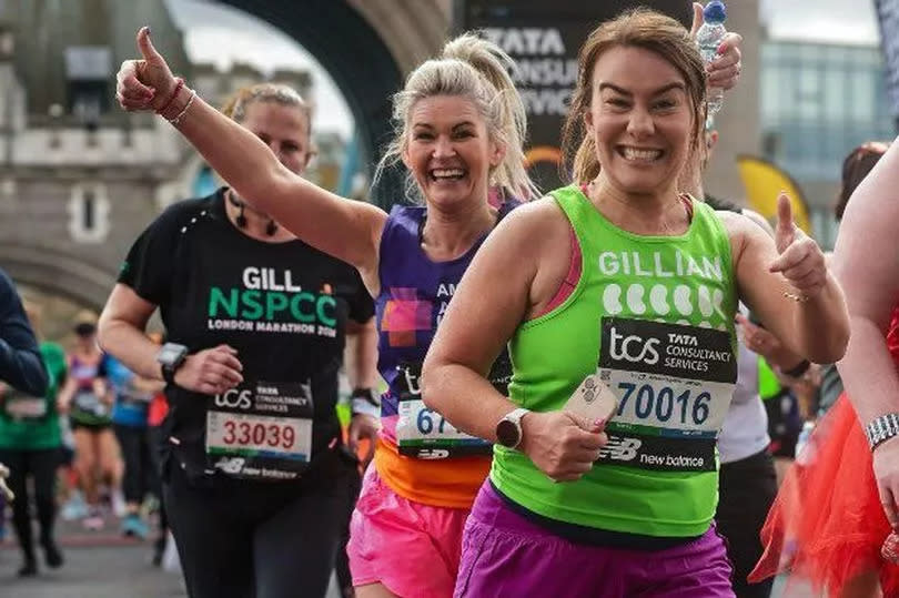 Gillian and Amanda had the best time at the London Marathon