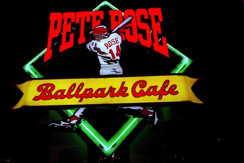 Pete Rose Ballpark Cafes opened in Boca Raton in November 1992 and in Boynton Beach in March 1997.