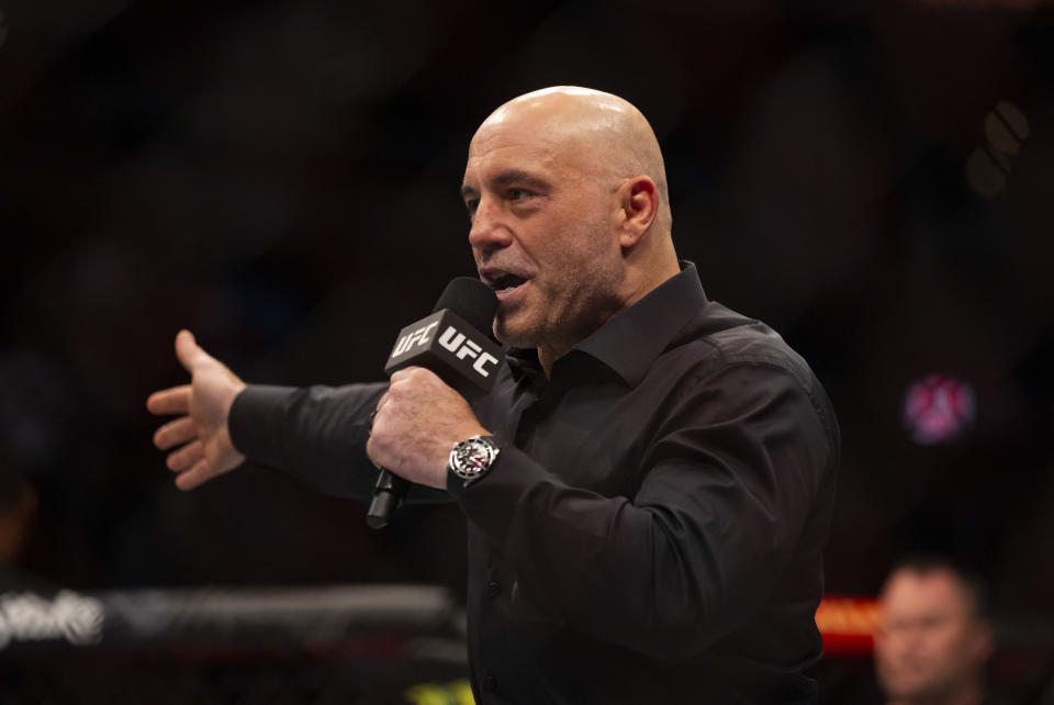 Spotify reportedly signed a $200 million multi-year licensing contract with Joe Rogan.