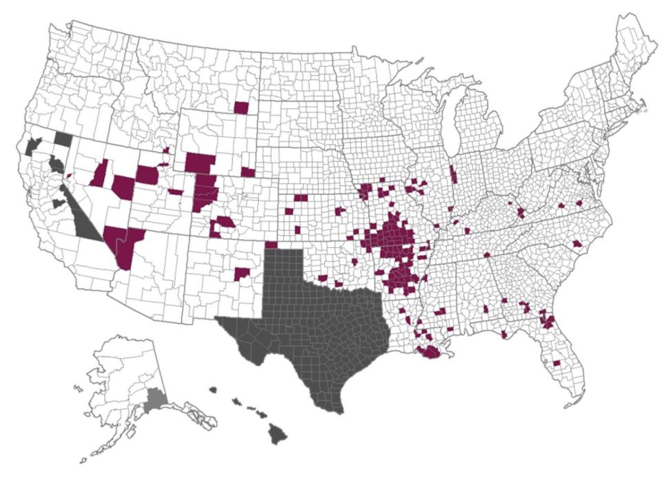 A map of the US shows counties where vaccination rate is below 40% and case rates are above 100 per 100,000.