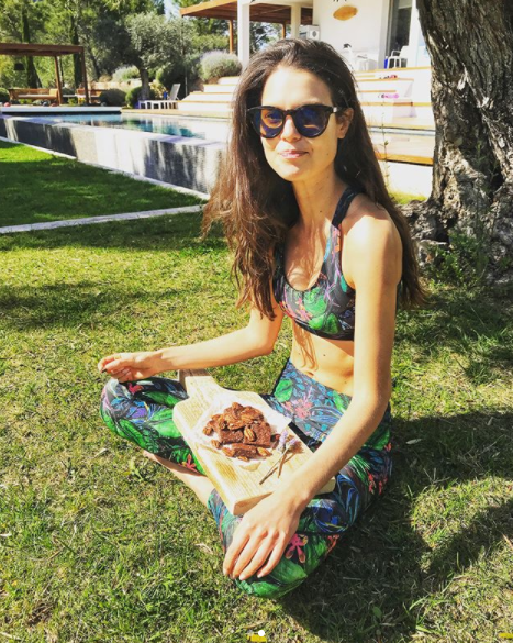 Like Meghan, Sarah is known for her healthy-living lifestyle. Photo: Instagram/sarahannmacklin