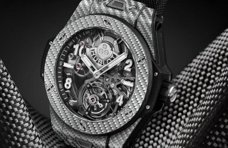 HUBLOT 宇舶 Big Bang 自動上鍊鏤空陀飛輪鍍鋁碳纖維腕錶