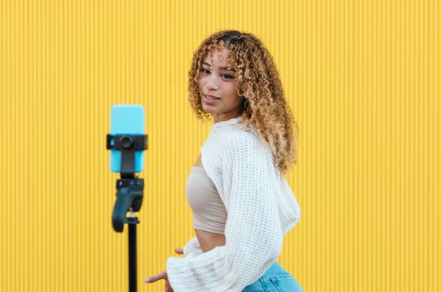 TikTok can be a profitable platform for influencers. Here&#39;s how to negotiate a good rate. (Photo: David  Espejo via Getty Images)