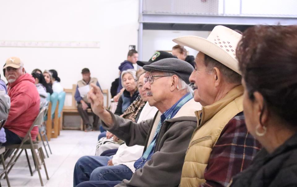 Sunland Park residents give input on Jan. 11, 2024, about a proposed emergency food pantry planned for the city. City officials are seeking $4 million in the legislative session that ends Feb. 15 to fully fund construction of the facility.